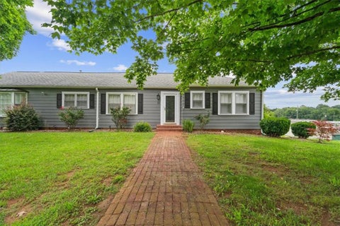 Homes For Sale - 16 Bittings Avenue<br/> Summerville, GA 30747