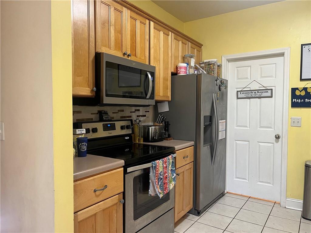 110 Granny Smith Drive, Calhoun, Georgia image 8
