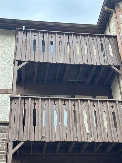 Condo For Sale - 1505 Camelot Drive<br/> Atlanta, GA 30349