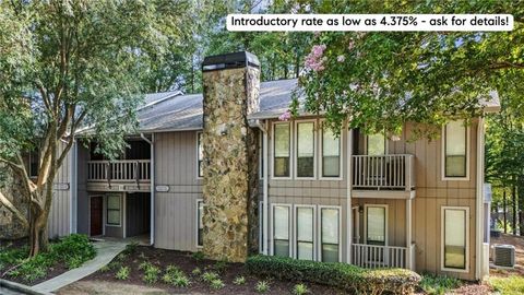 Condo For Sale - 3991 Woodridge Way<br/> Tucker, GA 30084