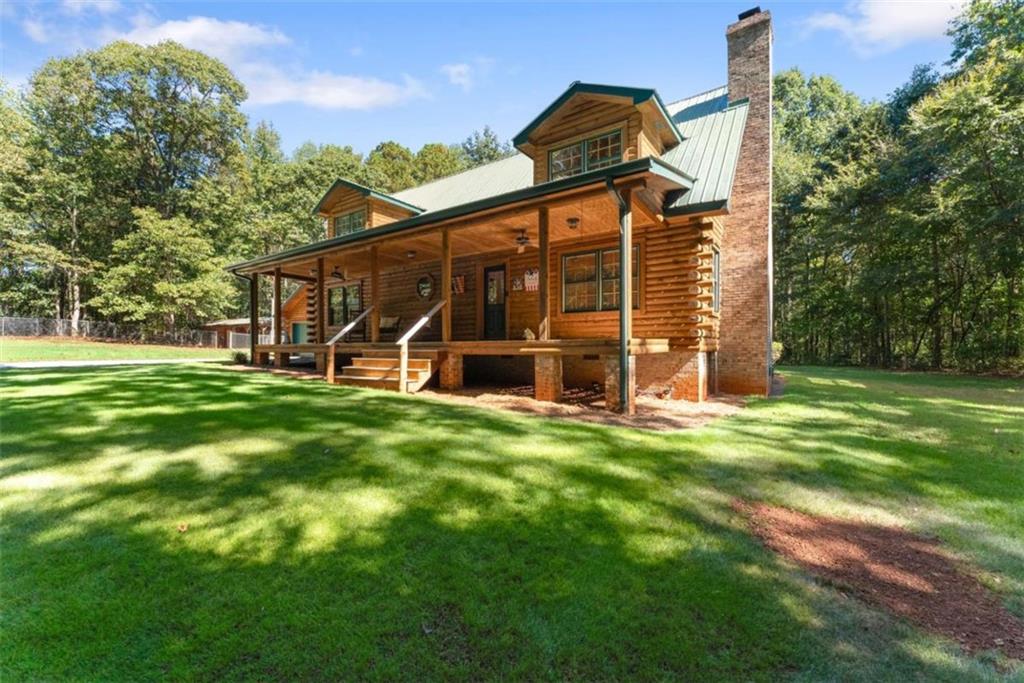 1120 Ridgewood Drive