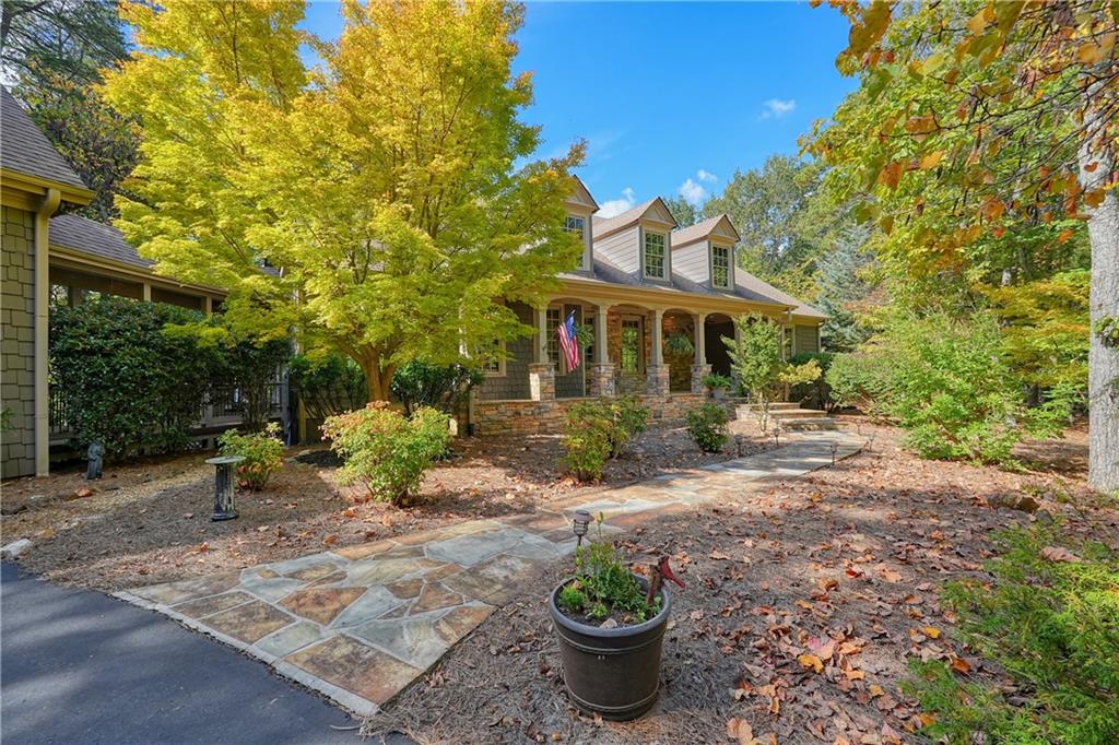 490 Wedgewood Drive