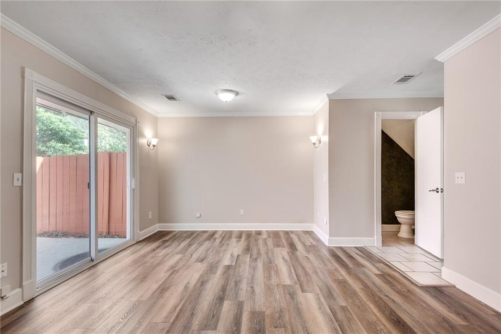 2306 Queen Anne Court, Atlanta, Georgia image 17