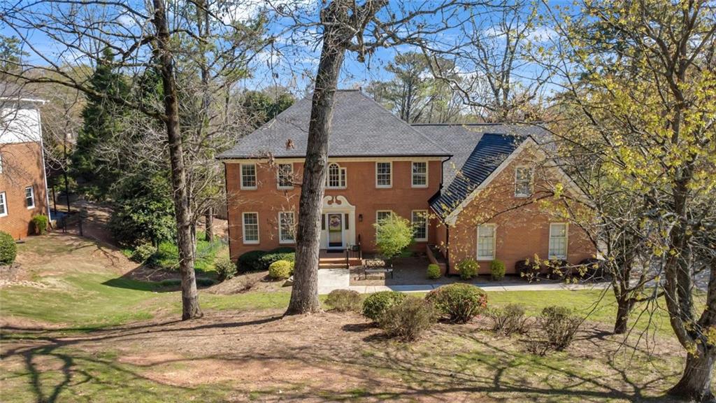 7575 Hunters Woods Drive