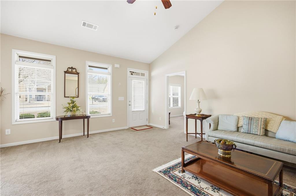 2403 Tree Arbor Way