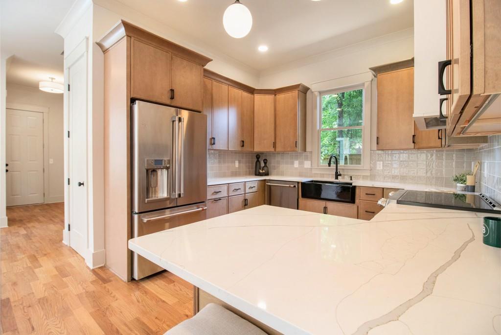 50 Howell Street SE B