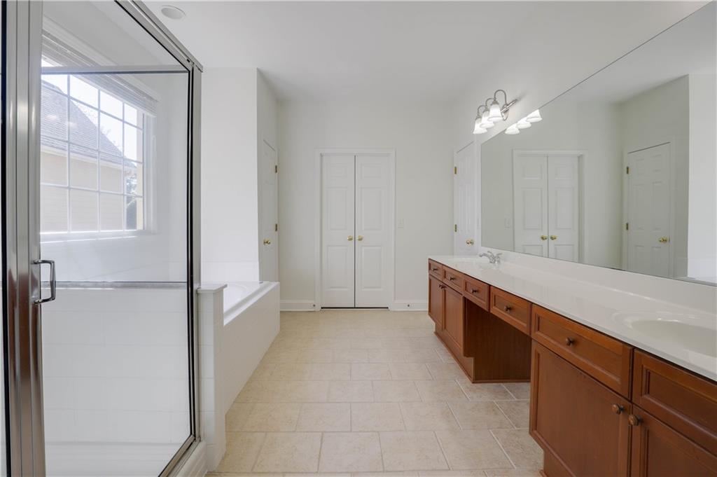Laurel Cove - Residential