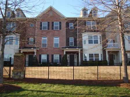 EXCLUSIVE GATED COMMUNITY CONVENIENTLY LOCATED NEAR I-85. BEAUTIFUL GOURMET KITCHEN WITH STONE COUNTERTOPS, OVERSIZED ROOMS THROUGHOUT.