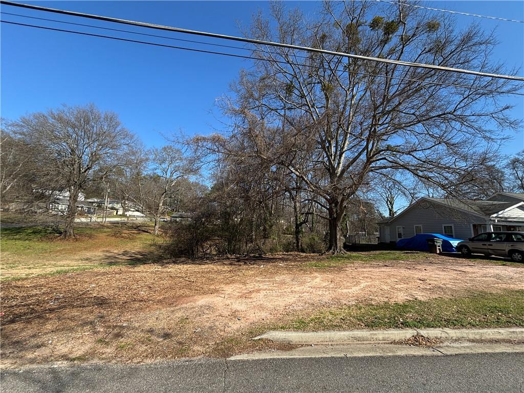 555 Lawrence Street NE