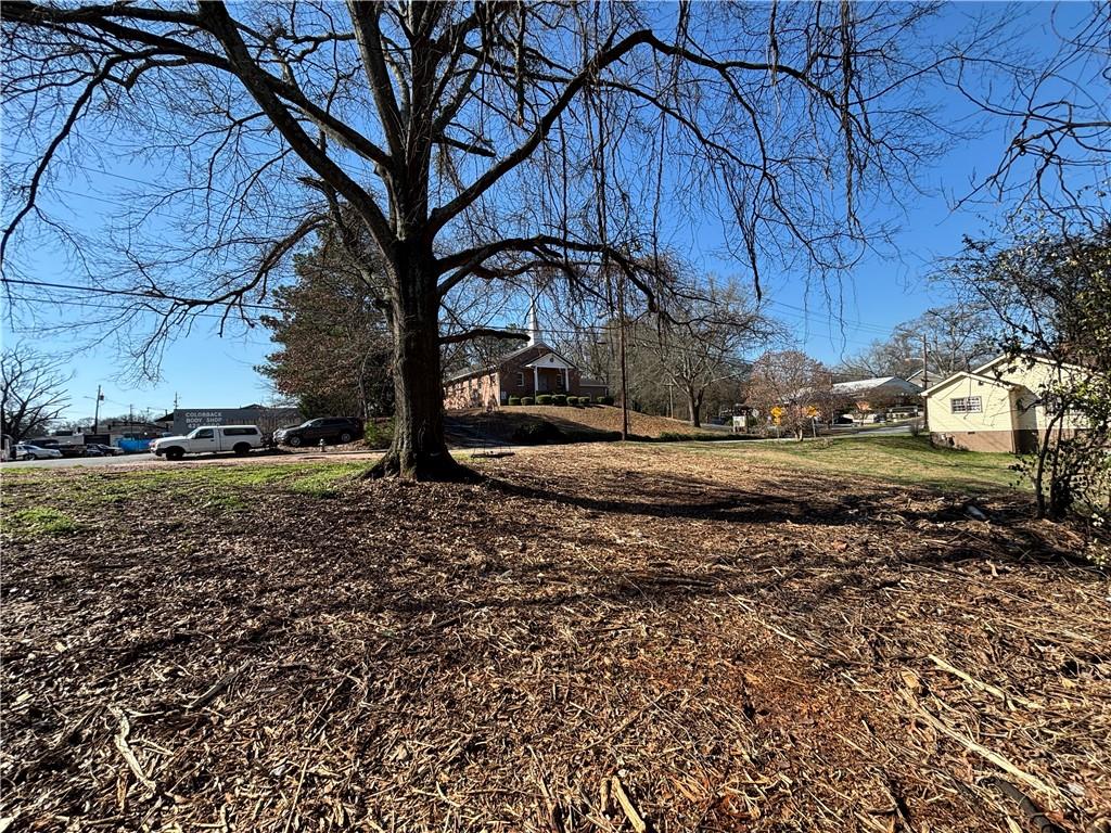 555 Lawrence Street NE