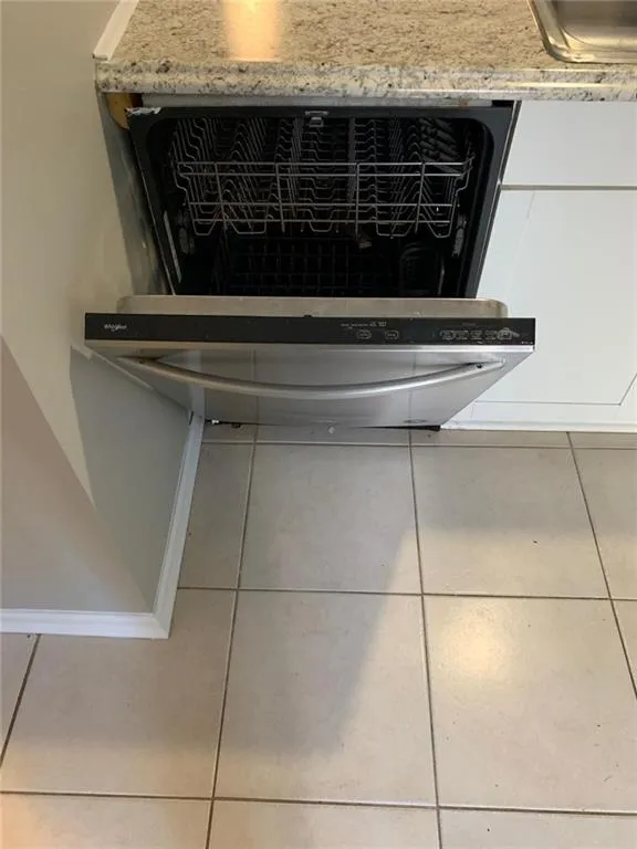 Marietta, Georgia 30064, United States, 2 Bedrooms Bedrooms, ,2 BathroomsBathrooms,Residential,Active,113368