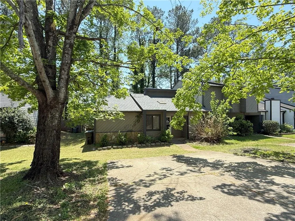 Marietta, Georgia 30064, United States, 2 Bedrooms Bedrooms, ,2 BathroomsBathrooms,Residential,Active,113368