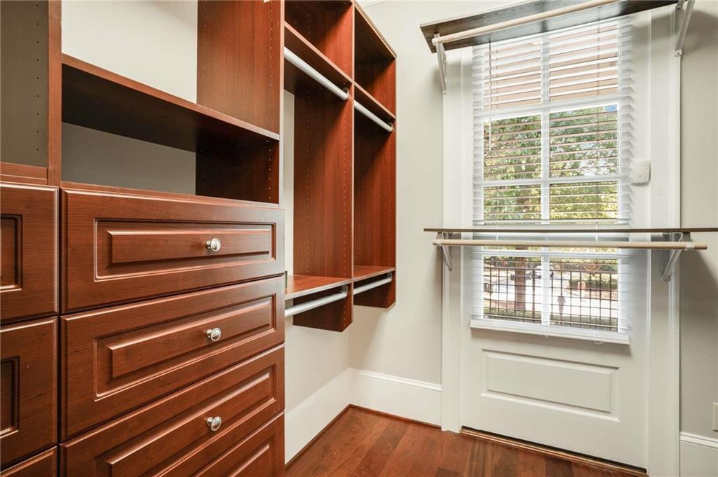 980 Fenimore Circle, Sandy Springs, Georgia image 31
