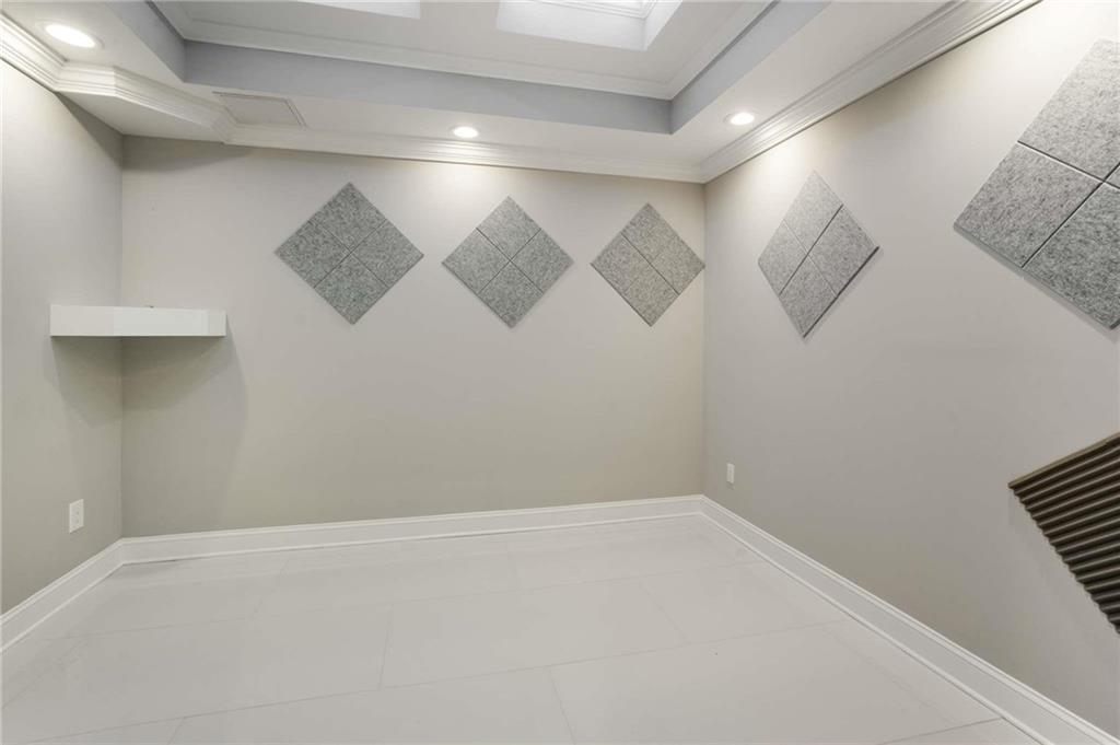 980 Fenimore Circle, Sandy Springs, Georgia image 42