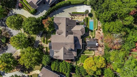980 FENIMORE Circle Sandy Springs GA 30350