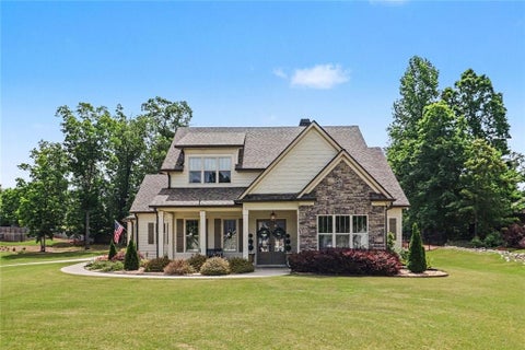 Homes For Sale - 13 Anchor Court<br/> Newnan, GA 30263