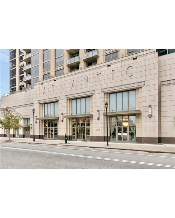 270 17th Street NW 2210