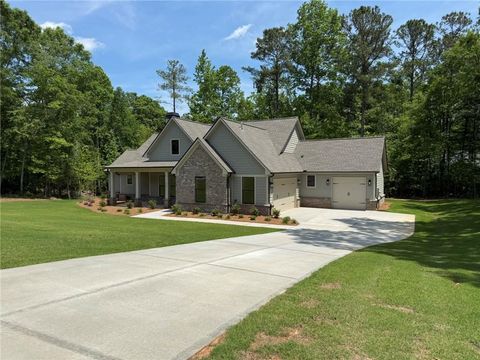 Homes For Sale - 270 Springtime Way<br/> Monroe, GA 30655