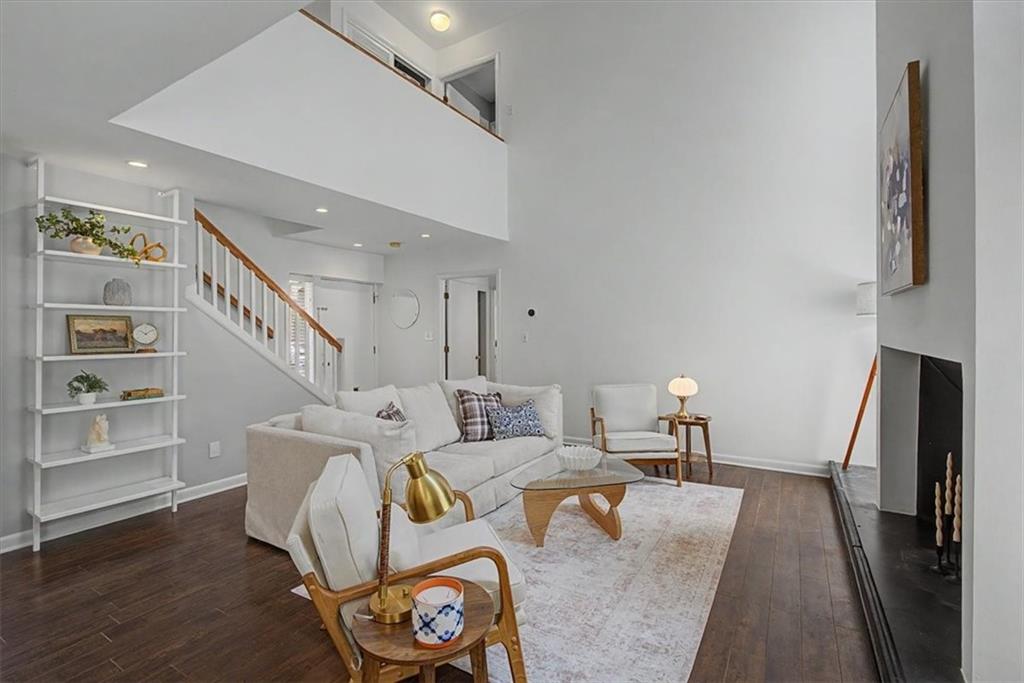 1323 S Ponce De Leon Avenue NE