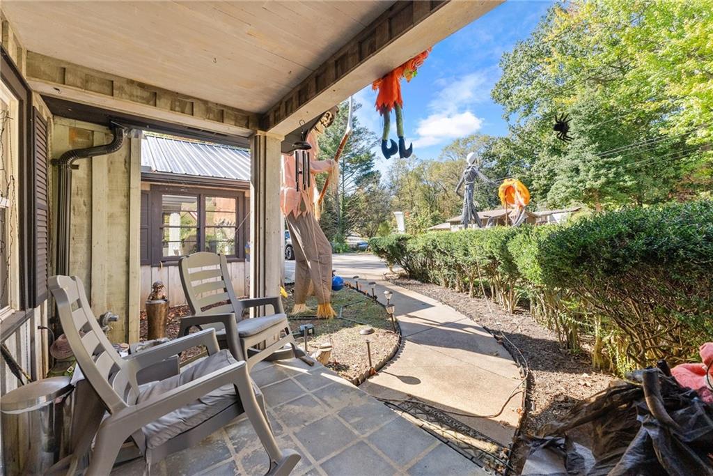 221 Shallowford Drive