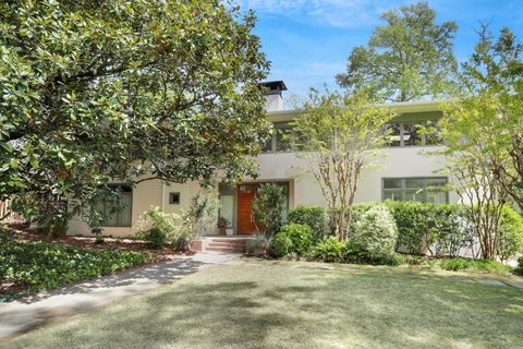 Photo of 1211 Oakdale Road, Atlanta, GA 30307 (MLS # 7660372)