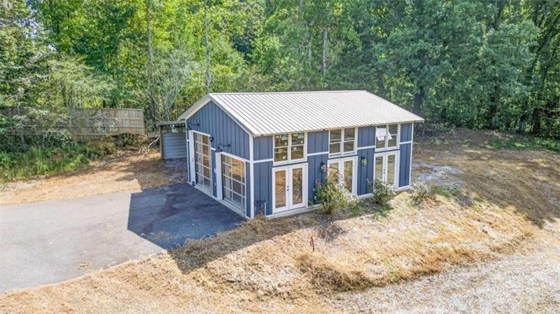 7375 BEAR MOUNTAIN Road