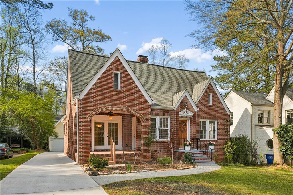 1756 Inverness Avenue NE