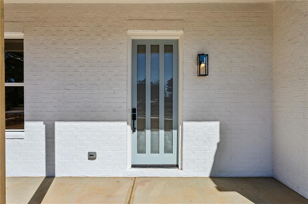 482 Majestic Oaks Place