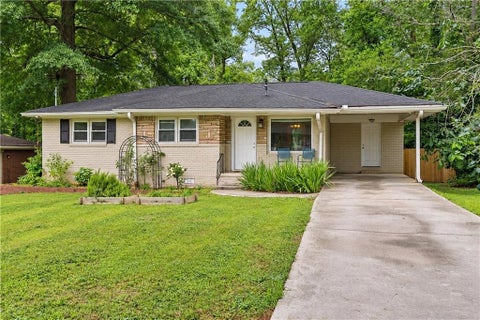Photo of 2089 Barbara Lane, Decatur, GA 30032 (MLS # 7851896)