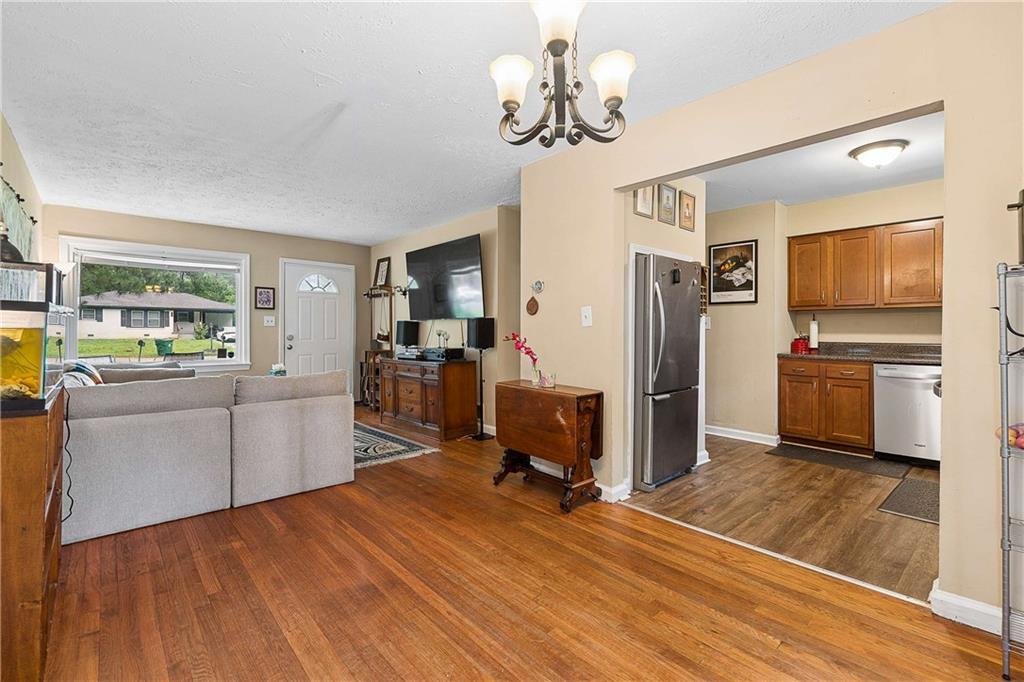 2089 Barbara Lane
