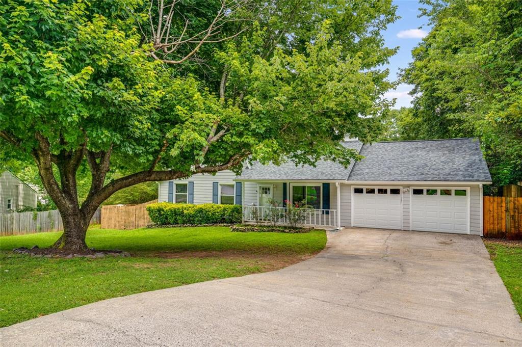 412 RIVER POINT Drive