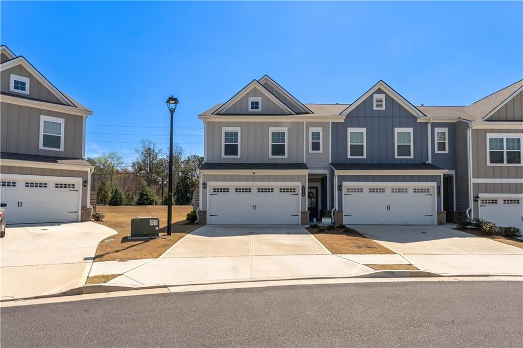 1114 Chastain Drive