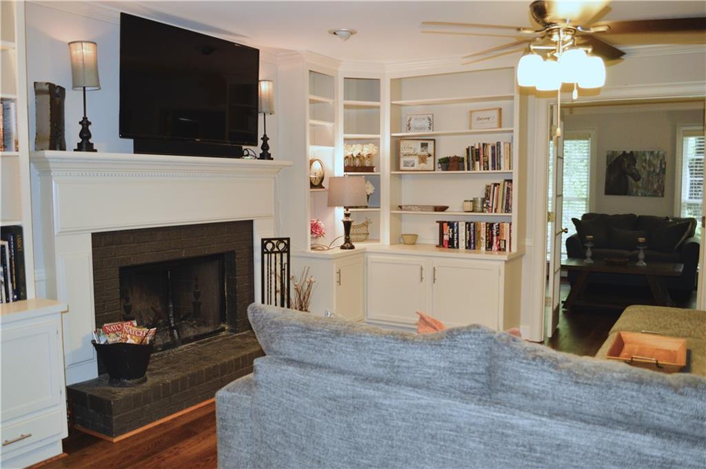 120 North Bluff