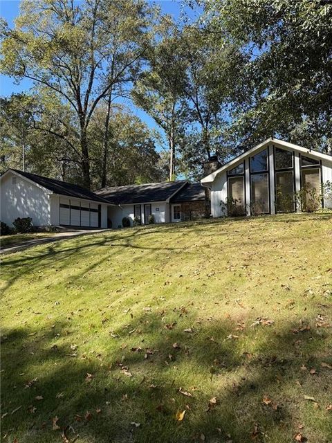 392 Greenfield Court Marietta GA 30068