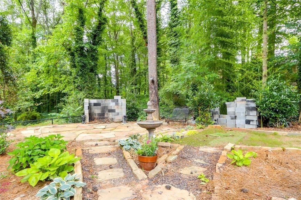 392 Greenfield Court