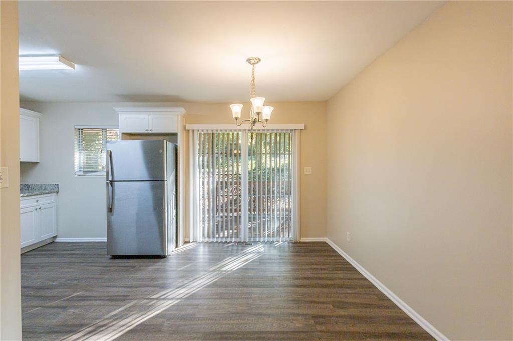 2465 Timberly Drive, Marietta, Georgia image 7