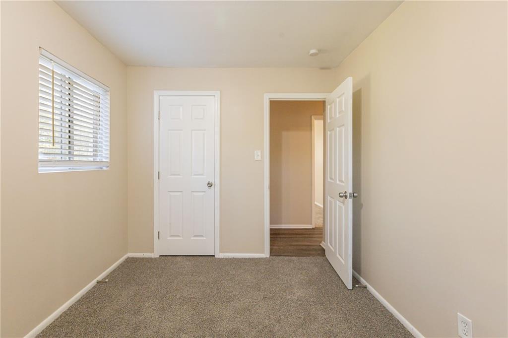 2465 Timberly Drive, Marietta, Georgia image 15