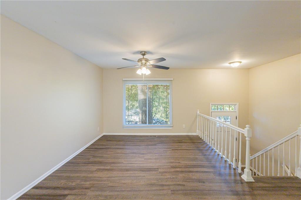 2465 Timberly Drive, Marietta, Georgia image 8