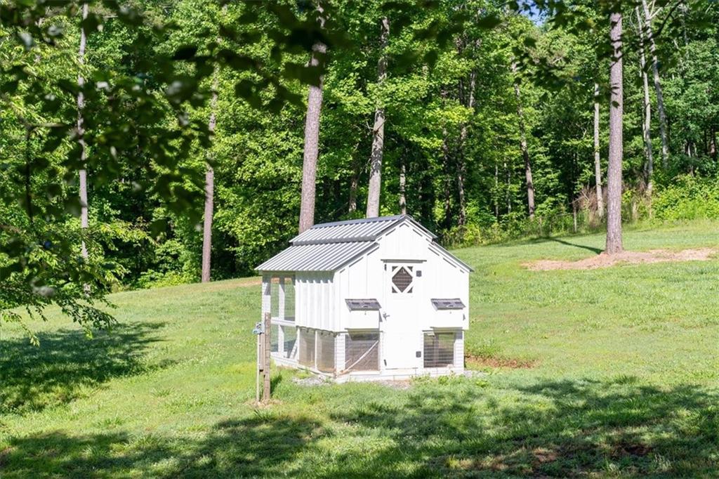 88+ ACRE GATED MULTI HOME ESTATE - Residential