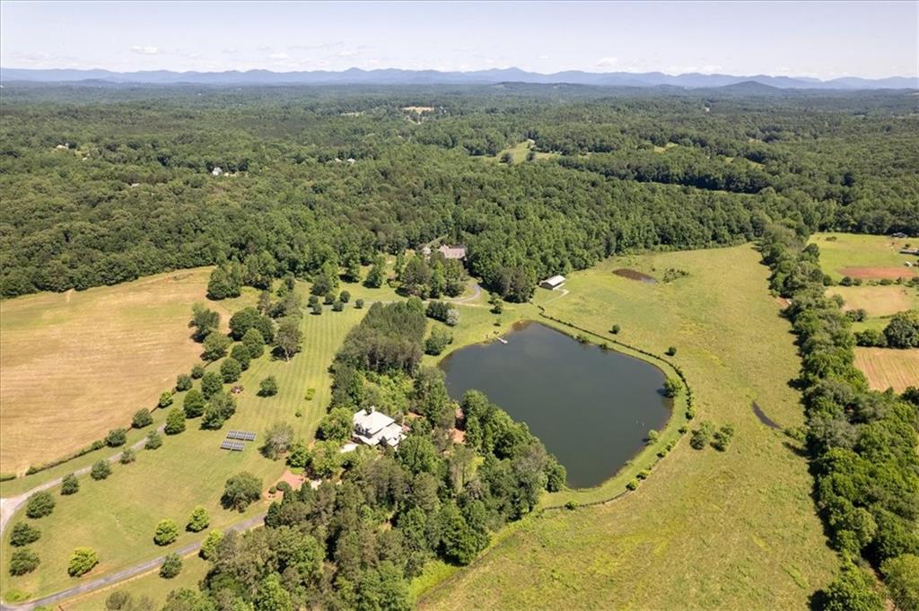 88+ ACRE GATED MULTI HOME ESTATE - Residential
