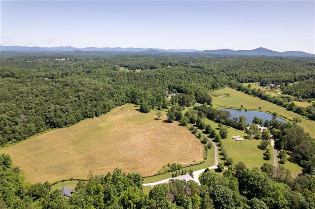 88+ ACRE GATED MULTI HOME ESTATE - Residential