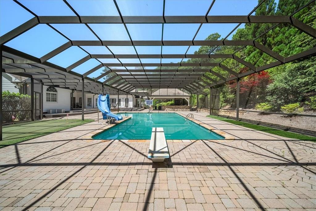 88+ ACRE GATED MULTI HOME ESTATE - Residential