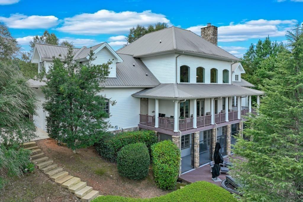 88+ ACRE GATED MULTI HOME ESTATE - Residential