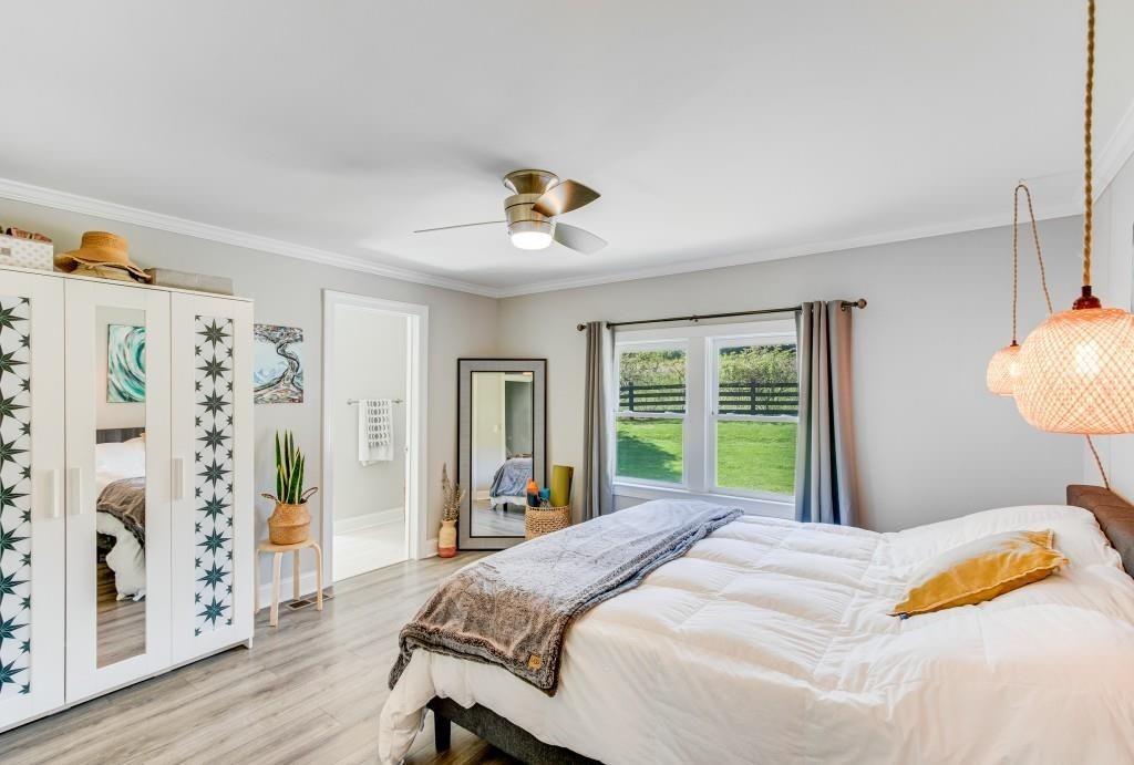 88+ ACRE GATED MULTI HOME ESTATE - Residential