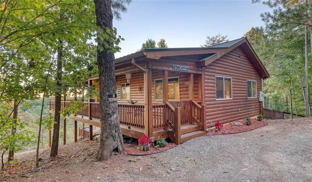 663 Lakeland Drive