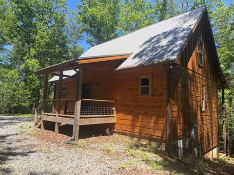 5860 Old Bucktown Road Ellijay GA 30536