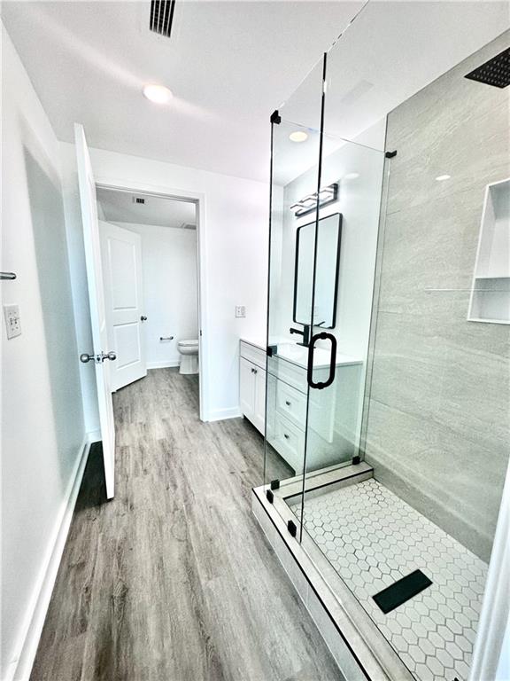 3338 Peachtree Road NE 2701