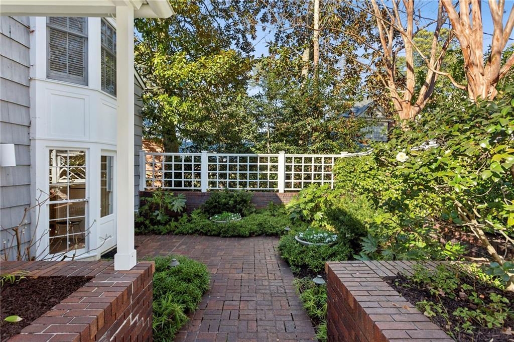 2820 Andrews Drive, Atlanta, Georgia image 28