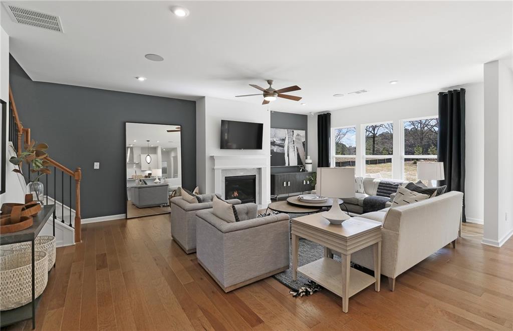 1618 Traveler Trace-Lot 47