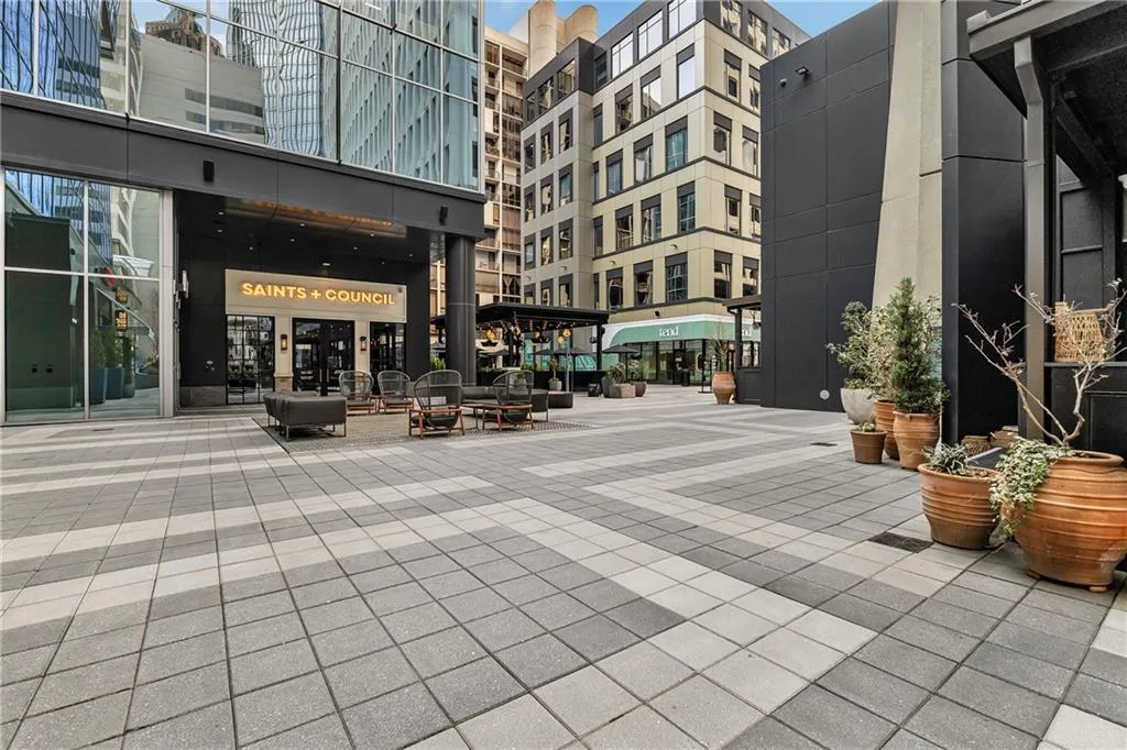 Atlanta, Georgia 30309, United States, 1 Bedroom Bedrooms, ,1 BathroomBathrooms,Residential,Active,132272